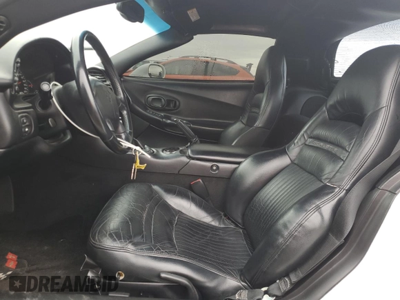 2004 Chevrolet Corvette with VIN 1G1YY22GX45114106, listed as a Copart auction lot 84917564 with 92,951 mi miles and Salvage Title. Bid and sale history available at carsss.com. Image 7.