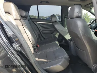 2008 Volkswagen GTI z VIN WVWHV71K08W189710, wystawiony jako Copart lot #57390055 z przebiegiem 295 868 mil mil oraz Szkoda całkowita • Salvage title. Historia ofert i sprzedaży dostępna na DreamBid. Obrazek 10.