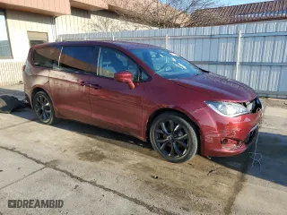 2020 Chrysler Pacifica Touring with VIN 2C4RC1FG6LR133929, listed as a Copart auction lot 48964235 with 24,472 mi miles and Salvage Title. Bid and sale history available at carsss.com. Image 4.