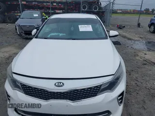 2016 Kia Optima SX Turbo с VIN 5XXGW4L20GG062931, выставлен на аукционе IAAI как лот 42430311 с пробегом 119 877 миль миль и . История ставок и продаж доступна на DreamBid. Изображение 11.
