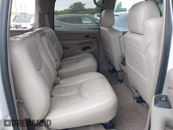 2006 Chevrolet Suburban LS with VIN 3GNFK16Z76G123399, listed as a IAAI auction lot 42245504 with 167,489 mi miles and . Bid and sale history available at DreamBid. Image 8.