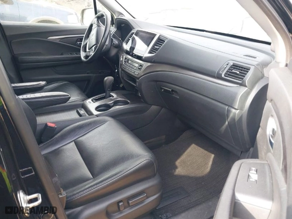 2016 Honda Pilot EX-L with VIN 5FNYF6H5XGB119626, listed as a IAAI auction lot 41945515 with 357,652 mi miles. Bid and sale history available at carsss.com. Image 5.