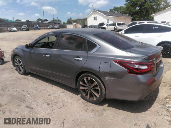 2017 Nissan Altima SR with VIN 1N4AL3AP0HC119630, listed as a IAAI auction lot 42082944 with 187,720 mi miles and . Bid and sale history available at carsss.com. Image 3.