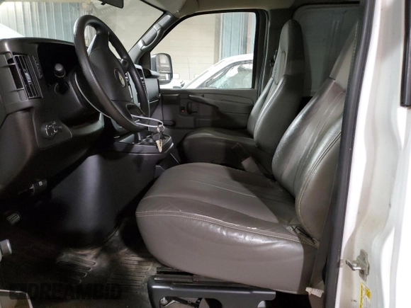2008 Chevrolet Express Cargo Van with VIN 1GCGG25C781187641, listed as a Copart auction lot 84939854 with 171,478 mi miles and Clean Title. Bid and sale history available at carsss.com. Image 7.