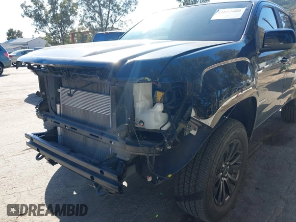 2022 GMC Canyon 2WD Elevation with VIN 1GTG5CEN8N1257673, listed as a IAAI auction lot 41837982 with 33,830 mi miles. Bid and sale history available at carsss.com. Image 18.