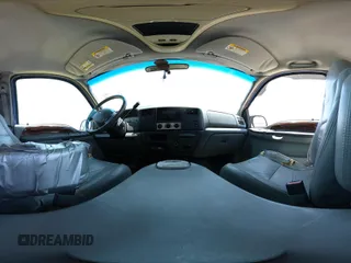 2003 Ford F-250 XL с VIN 1FTNW21P63EC27468, выставлен на аукционе IAAI как лот 42819129 с пробегом 200 910 миль миль и . История ставок и продаж доступна на DreamBid. Изображение 18.