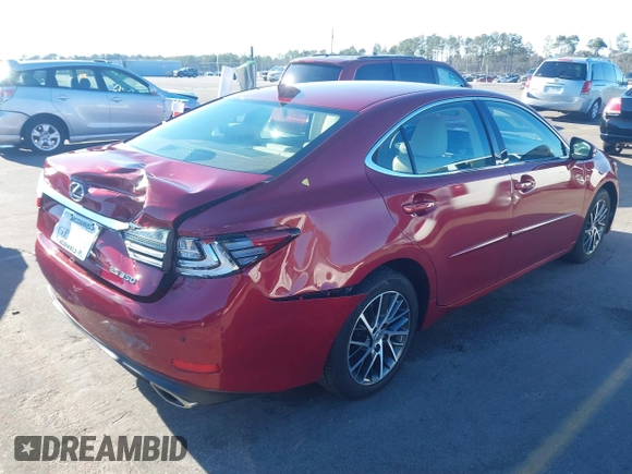 2018 Lexus ES with VIN 58ABK1GG1JU116222, listed as a IAAI auction lot 41748194 with 119,368 mi miles. Bid and sale history available at carsss.com. Image 4.