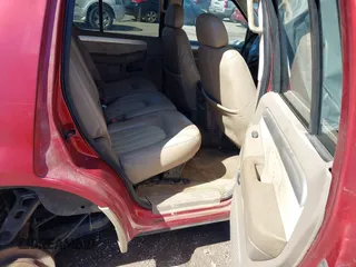 2004 Mercury Mountaineer Convenience z VIN 4M2ZU86K04UJ13622, wystawiony jako IAAI lot #41695203 z przebiegiem Nie podano mil oraz . Historia ofert i sprzedaży dostępna na DreamBid. Obrazek 8.