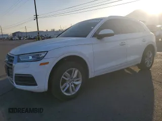 2020 Audi Q5 Premium with VIN WA1ANAFY3L2110603, listed as a Copart auction lot 83732574 with 70,162 mi miles and Clean Title. Bid and sale history available at carsss.com. Image 1.