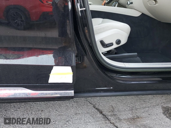 2023 Volvo XC60 Plus Bright Theme с VIN YV4L12DN7P1212567, выставлен на аукционе Copart как лот 74719694 с пробегом Не указан миль и На запчасти • Non repairable. История ставок и продаж доступна на DreamBid. Изображение 13.