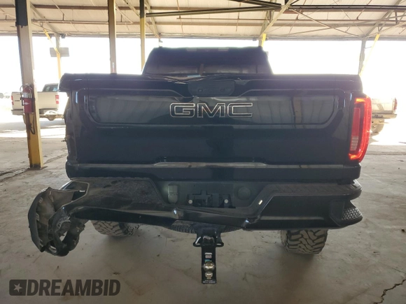 2020 GMC Sierra 2500HD SLT z VIN 1GT49NEY9LF158129, wystawiony jako Copart lot #87960905 z przebiegiem 86 342 mil mil oraz Szkoda całkowita • Salvage title. Historia ofert i sprzedaży dostępna na DreamBid. Obrazek 6.