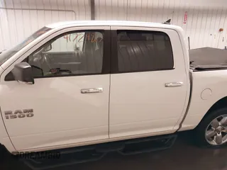 2015 Ram 1500 Big Horn z VIN 1C6RR7LT3FS519298, wystawiony jako IAAI lot #41724865 z przebiegiem 123 385 mil mil oraz . Historia ofert i sprzedaży dostępna na DreamBid. Obrazek 15.