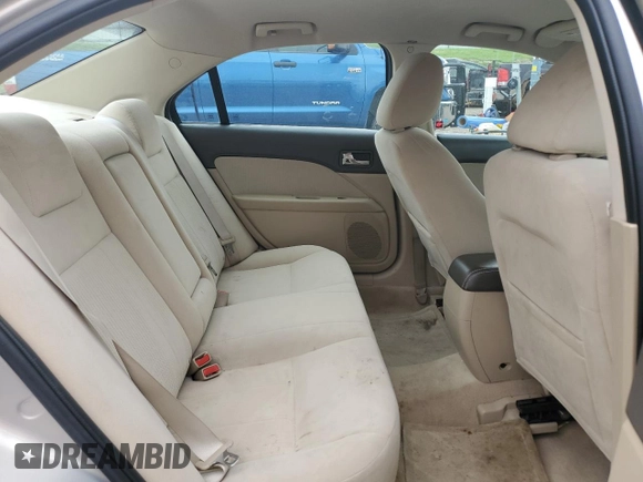 2009 Mercury Milan with VIN 3MEHM07Z09R603974, listed as a Copart auction lot 59268235 with 58,573 mi miles and Clean title. Bid and sale history available at DreamBid. Image 10.