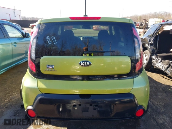 2015 Kia Soul with VIN KNDJN2A2XF7789632, listed as a IAAI auction lot 41547010 with 82,829 mi miles. Bid and sale history available at carsss.com. Image 16.