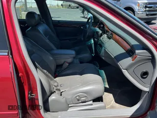 2004 Cadillac DeVille z VIN 1G6KD54Y84U105851, wystawiony jako Copart lot #59424695 z przebiegiem 148 047 mil mil oraz Tytuł czysty. Historia ofert i sprzedaży dostępna na DreamBid. Obrazek 5.