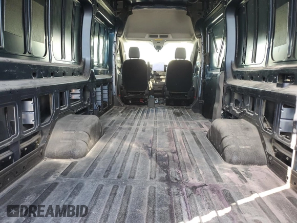 2024 Ford Transit Cargo with VIN 1FTRU8XG8RKA15196, listed as a Copart auction lot 84198984 with 12,267 mi miles and Salvage Title. Bid and sale history available at DreamBid. Image 10.