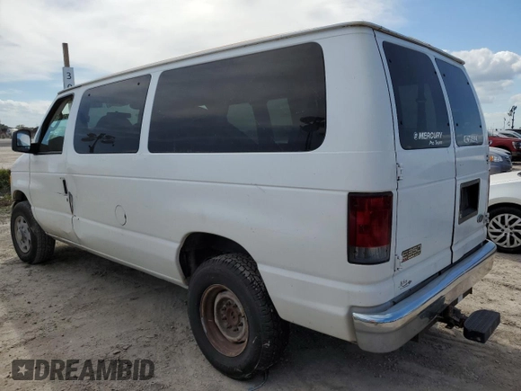 2005 Ford Econoline Passenger XL with VIN 1FBNE31L55HA98845, listed as a Copart auction lot 74541374 with Not Provided miles and Non Repairable. Bid and sale history available at carsss.com. Image 2.