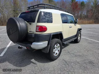 2008 Toyota FJ Cruiser with VIN JTEBU11F58K022478, listed as a Copart auction lot 54704765 with 190,382 mi miles and Clean Title. Bid and sale history available at carsss.com. Image 4.