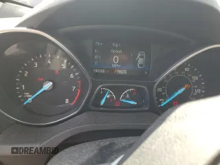 2019 Ford Escape SE z VIN 1FMCU9GD7KUC00377, wystawiony jako Copart lot #56136395 z przebiegiem 199 398 mil mil oraz Tytuł czysty. Historia ofert i sprzedaży dostępna na DreamBid. Obrazek 9.