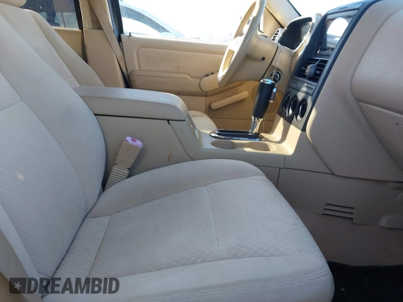 2006 Ford Explorer XLS with VIN 1FMEU62E26UA64043, listed as a IAAI auction lot 41878093 with 124,675 mi miles and . Bid and sale history available at DreamBid. Image 5.