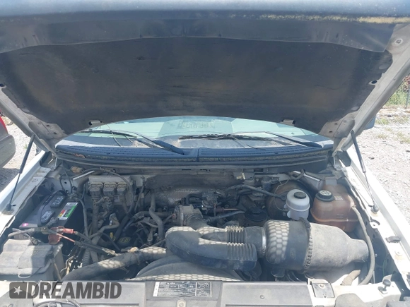 2008 Ford F-150 STX with VIN 1FTRX12W78FB12023, listed as a IAAI auction lot 42197099 with 307,070 mi miles and . Bid and sale history available at DreamBid. Image 10.