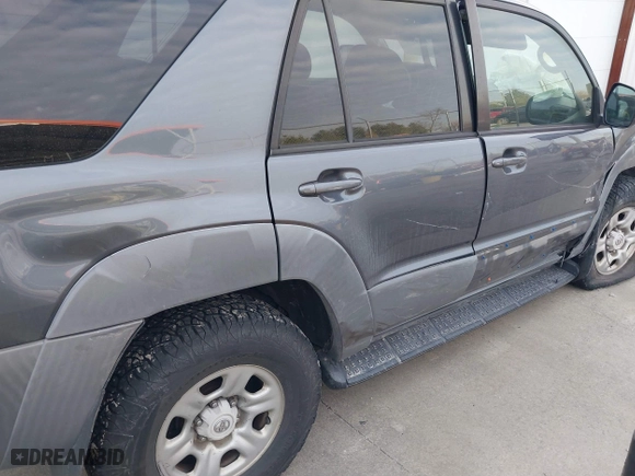 2003 Toyota 4Runner SR5 with VIN JTEZU14R530008993, listed as a IAAI auction lot 41697926 with 302,008 mi miles. Bid and sale history available at carsss.com. Image 13.