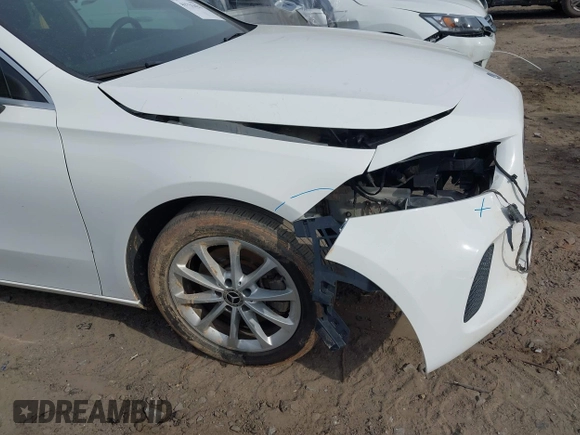 2019 Mercedes-Benz A 220 with VIN WDD3G4EB6KW020804, listed as a IAAI auction lot 41731423 with 57,311 mi miles and . Bid and sale history available at DreamBid. Image 18.