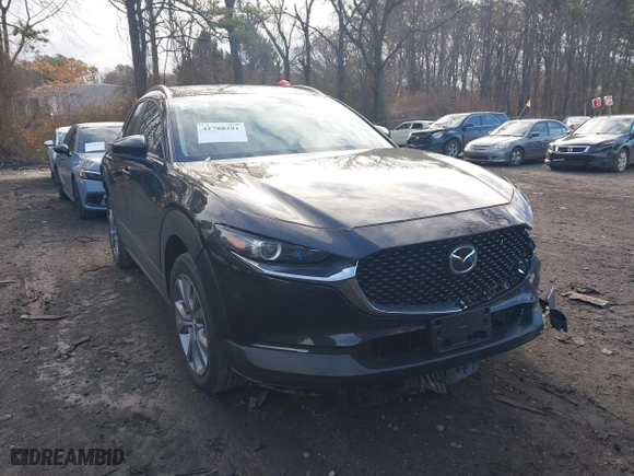 2024 Mazda CX-30 2.5 S Preferred Package with VIN 3MVDMBCM4RM681739, listed as a IAAI auction lot 41788291 with 7,757 mi miles. Bid and sale history available at carsss.com. Image 12.