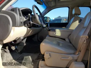2008 Chevrolet Silverado 1500 LTZ with VIN 1GCEK19018Z152532, listed as a Copart auction lot 87527995 with 250,280 mi miles and Clean Title. Bid and sale history available at carsss.com. Image 7.