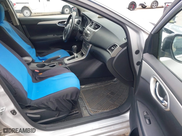 2014 Nissan Sentra SR with VIN 3N1AB7AP1EY268137, listed as a IAAI auction lot 41822136 with 117,038 mi miles. Bid and sale history available at carsss.com. Image 5.