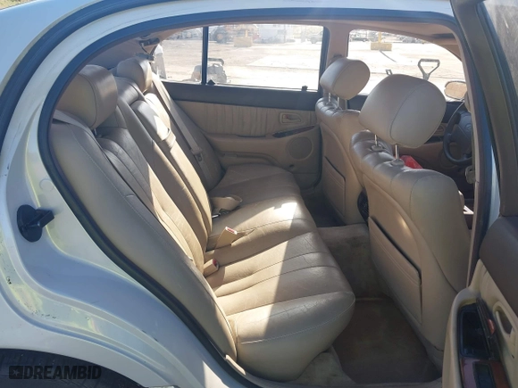 1993 Lexus GS 300 with VIN JT8JS47E7P0044285, listed as a IAAI auction lot 41782769 with 333,576 mi miles. Bid and sale history available at carsss.com. Image 8.