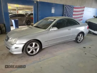 2004 Mercedes-Benz CLK-Class 3.2L with VIN WDBTJ65J74F105442, listed as a Copart auction lot 88664695 with 0 mi miles and Clean Title. Bid and sale history available at carsss.com. Image 1.