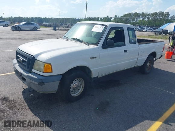 2005 Ford Ranger XL with VIN 1FTYR14U65PB02865, listed as a IAAI auction lot 42087368 with 206,011 mi miles. Bid and sale history available at carsss.com. Image 2.