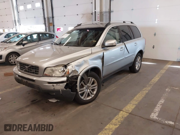 2007 Volvo XC90 V8 with VIN YV4CZ852871404564, listed as a IAAI auction lot 41429219 with 152,512 mi miles. Bid and sale history available at carsss.com. Image 17.