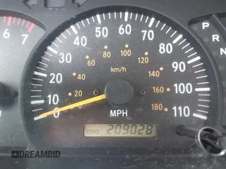 2004 Toyota Tundra SR5 with VIN 5TBET34154S453236, listed as a IAAI auction lot 42034322 with 209,028 mi miles and . Bid and sale history available at carsss.com. Image 15.