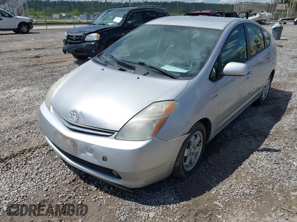 2008 Toyota Prius with VIN JTDKB20UX83434955, listed as a IAAI auction lot 42193526 with 198,791 mi miles. Bid and sale history available at carsss.com. Image 6.