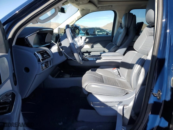 2020 Lincoln Navigator L Black Label with VIN 5LMJJ3TTXLEL07118, listed as a Copart auction lot 87028674 with 91,361 mi miles and Salvage Title. Bid and sale history available at carsss.com. Image 7.