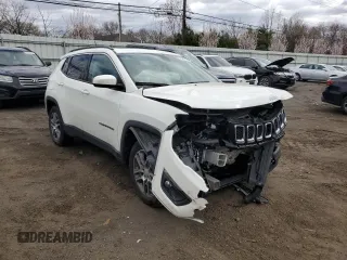 2020 Jeep Compass Latitude с VIN 3C4NJDBB0LT258454, выставлен на аукционе Copart как лот 53504695 с пробегом 54 070 миль миль и Списание • Salvage title. История ставок и продаж доступна на DreamBid. Изображение 4.