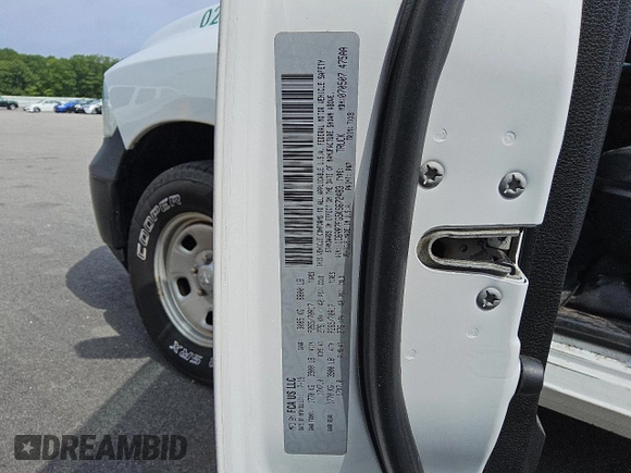 2019 Ram 1500 Tradesman z VIN 1C6RR7FG5KS672483, wystawiony jako Copart lot #60942425 z przebiegiem 143 359 mil mil oraz Czysty tytuł • Clean title. Historia ofert i sprzedaży dostępna na DreamBid. Obrazek 12.