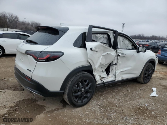 2024 Honda HR-V Sport with VIN 3CZRZ2H55RM743444, listed as a Copart auction lot 43715495 with 14,669 mi miles and Salvage Title. Bid and sale history available at carsss.com. Image 3.