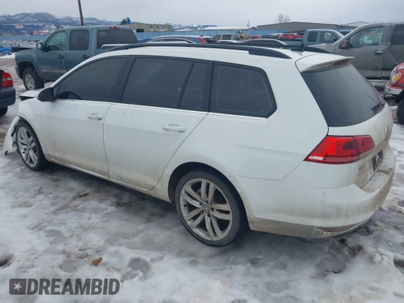 2015 Volkswagen Golf SportWagen TDI SE with VIN 3VWCA7AU0FM506614, listed as a IAAI auction lot 41552304 with 119,209 mi miles. Bid and sale history available at carsss.com. Image 3.