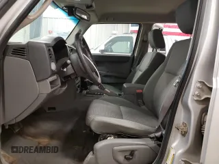 2006 Jeep Commander with VIN 1J8HG48N86C275203, listed as a Copart auction lot 57827085 with 197,552 mi miles and Clean title. Bid and sale history available at DreamBid. Image 7.