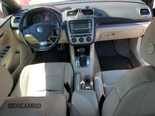 2008 Volkswagen Eos Turbo z VIN WVWBA71F28V040872, wystawiony jako Copart lot #58146495 z przebiegiem 158 657 mil mil oraz Szkoda całkowita • Salvage title. Historia ofert i sprzedaży dostępna na DreamBid. Obrazek 8.