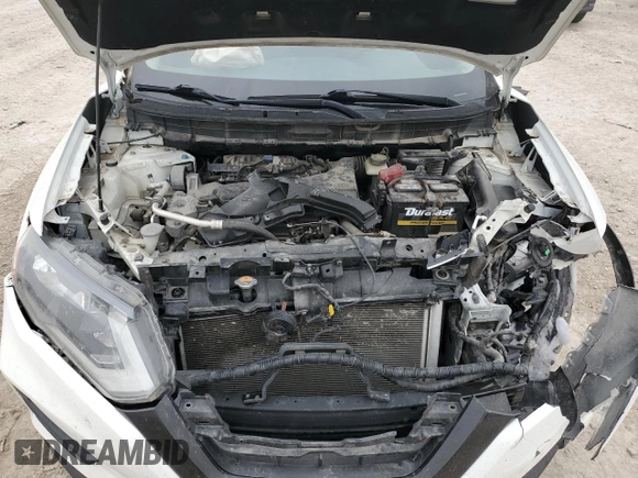 2017 Nissan Rogue SV z VIN JN8AT2MT2HW145906, wystawiony jako Copart lot #44568115 z przebiegiem 104 561 mil mil oraz Szkoda całkowita • Salvage title. Historia ofert i sprzedaży dostępna na DreamBid. Obrazek 14.