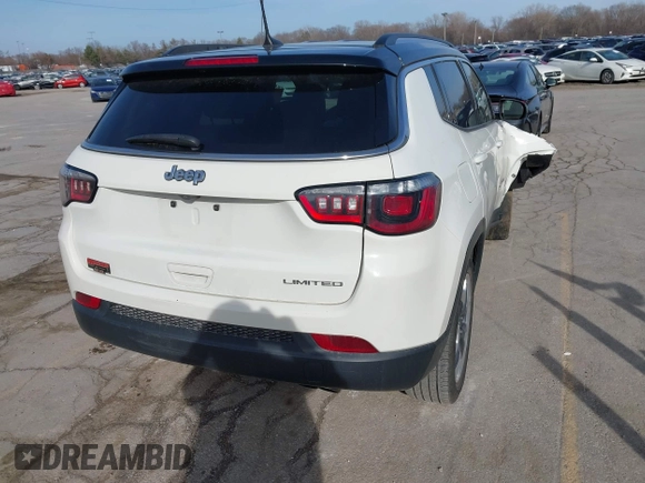 2020 Jeep Compass Limited with VIN 3C4NJCCB2LT247237, listed as a IAAI auction lot 41832949 with 58,625 mi miles. Bid and sale history available at carsss.com. Image 4.