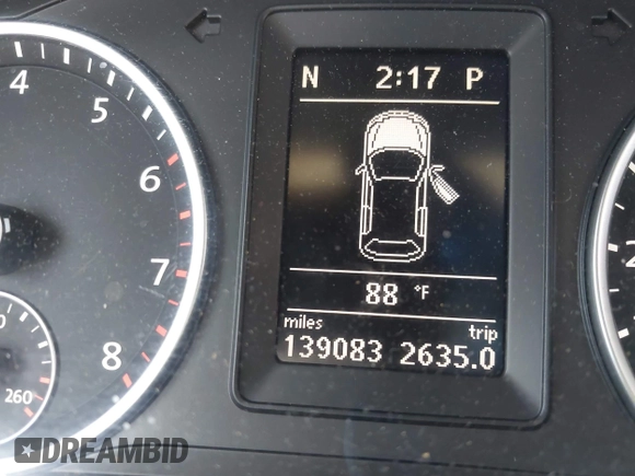 2012 Volkswagen Tiguan SE z VIN WVGBV7AX1CW548133, wystawiony jako IAAI lot #42403164 z przebiegiem 139 083 mil mil oraz . Historia ofert i sprzedaży dostępna na DreamBid. Obrazek 15.