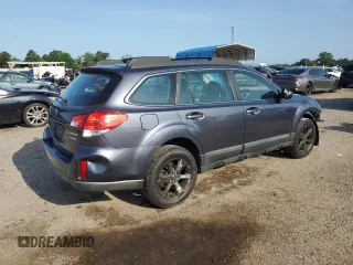 2014 Subaru Outback 2.5i with VIN 4S4BRBAC3E3268383, listed as a Copart auction lot 59486015 with 105,018 mi miles and Salvage title. Bid and sale history available at DreamBid. Image 3.