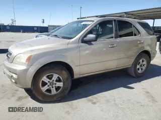 2005 Kia Sorento LX with VIN KNDJD733455421088, listed as a Copart auction lot 55536135 with 278,807 mi miles and Clean Title. Bid and sale history available at carsss.com. Image 1.