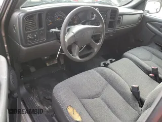 2006 Chevrolet Silverado 1500 Work Truck with VIN 1GCEC19X06Z285743, listed as a Copart auction lot 85202824 with 189,657 mi miles and Salvage Title. Bid and sale history available at carsss.com. Image 8.