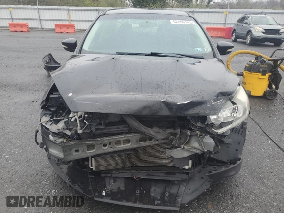 2015 Ford Focus SE with VIN 1FADP3F24FL251916, listed as a Copart auction lot 52800145 with 131,862 mi miles and Salvage Title. Bid and sale history available at DreamBid. Image 5.